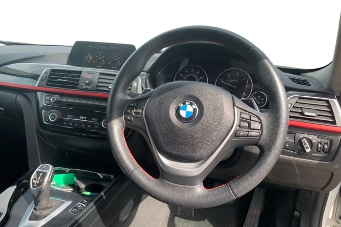 2017 BMW 3 Series