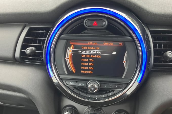 2017 Mini Hatch