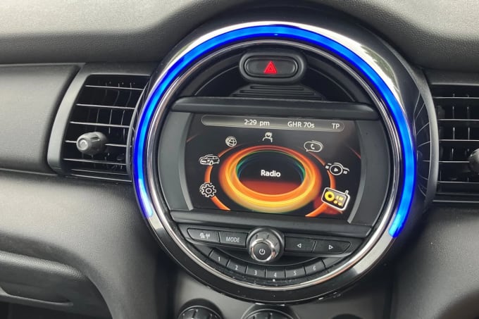 2017 Mini Hatch