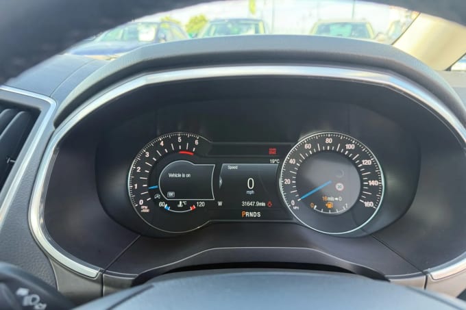 2017 Ford Galaxy