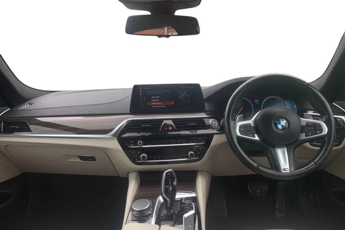2018 BMW 5 Series