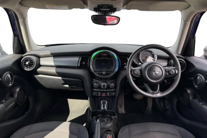 2019 Mini Hatch