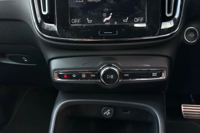 2019 Volvo Xc40