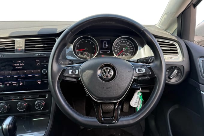 2019 Volkswagen Golf