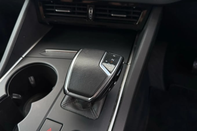 2019 Volkswagen Touareg