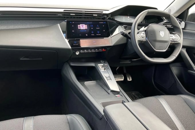 2023 Peugeot 308