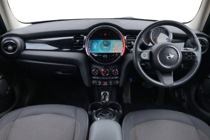 2021 Mini Hatch