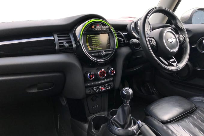 2017 Mini Hatch