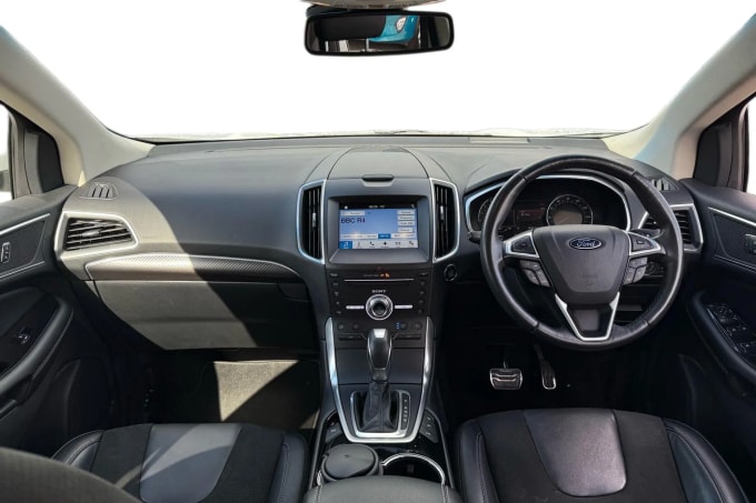2018 Ford Edge