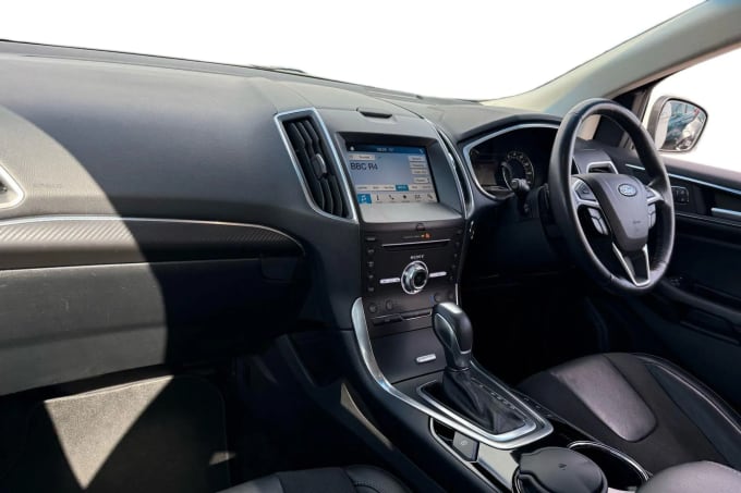 2018 Ford Edge