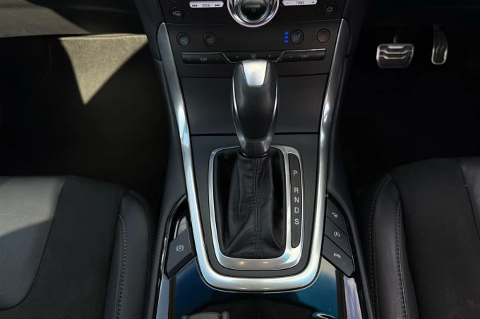 2018 Ford Edge