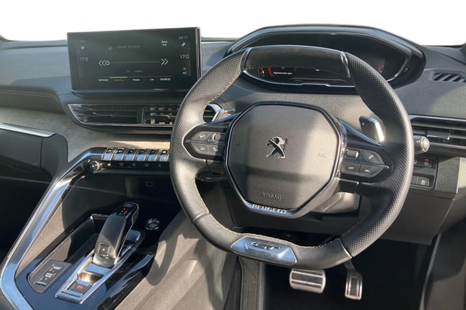 2022 Peugeot 5008
