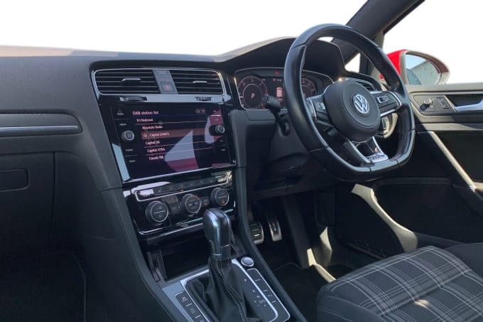 2019 Volkswagen Golf
