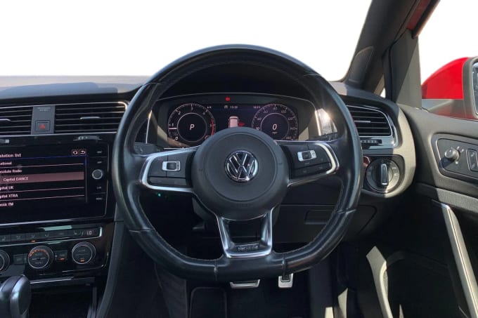 2019 Volkswagen Golf