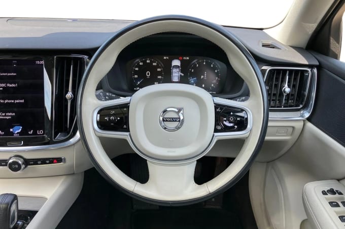 2021 Volvo V60
