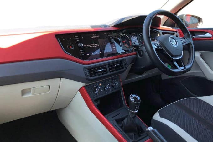 2018 Volkswagen Polo