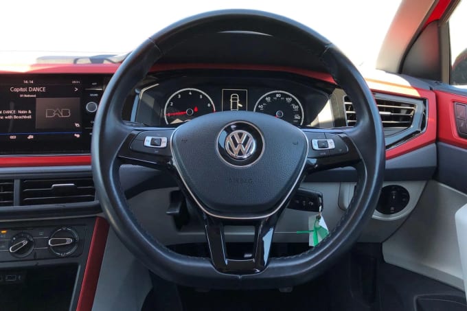 2018 Volkswagen Polo