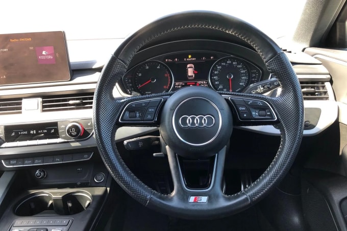 2019 Audi A4