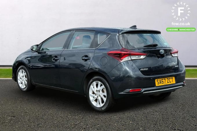 2017 Toyota Auris