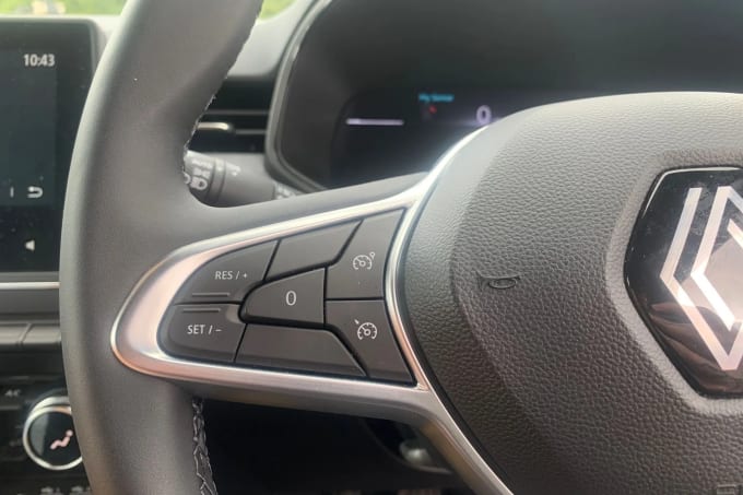 2024 Renault Clio