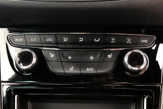 2021 Vauxhall Astra