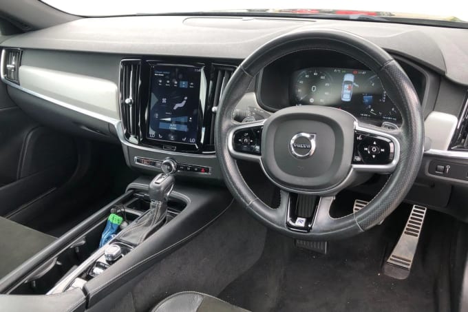 2018 Volvo S90