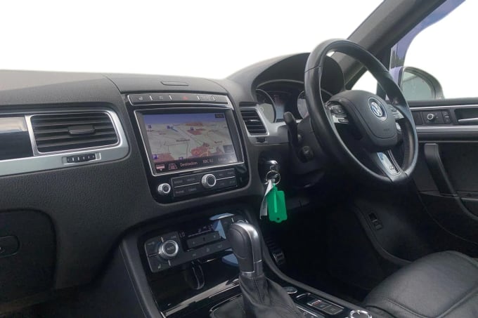 2017 Volkswagen Touareg