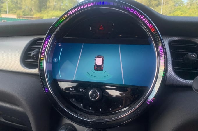 2021 Mini Hatch