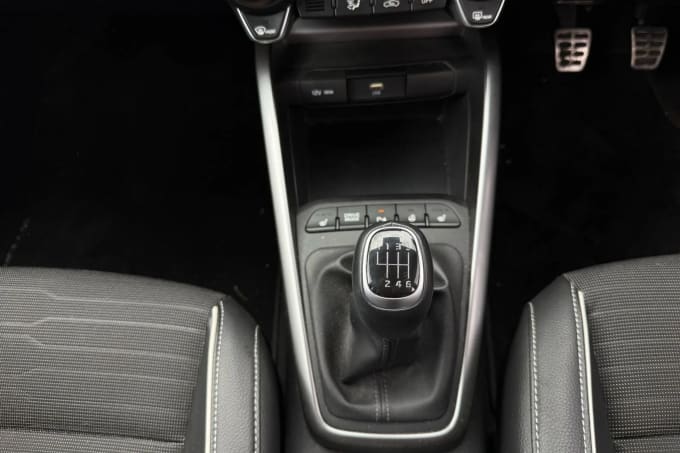 2023 Kia Stonic