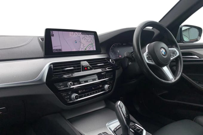 2019 BMW 5 Series