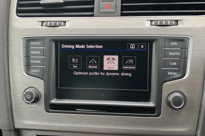 2017 Volkswagen Golf
