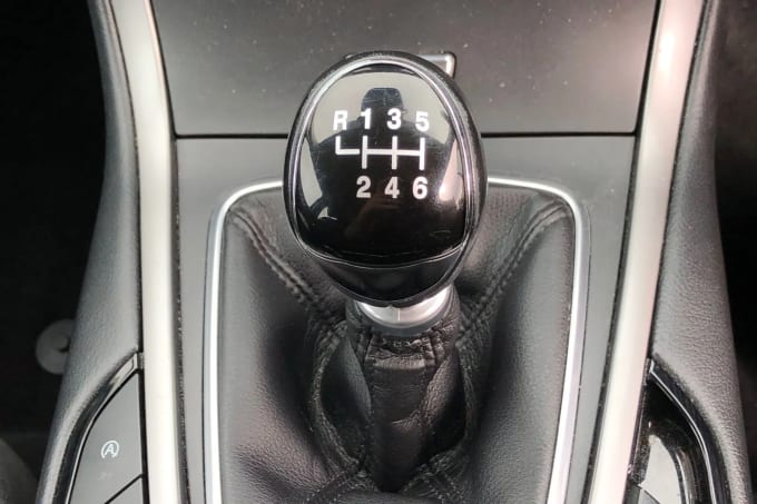 2021 Ford S-max
