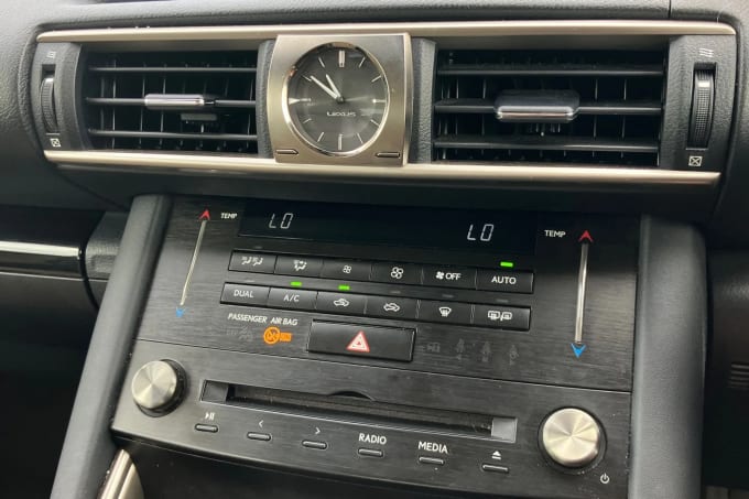 2017 Lexus Is
