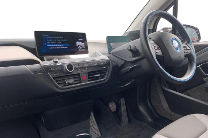 2022 BMW I3
