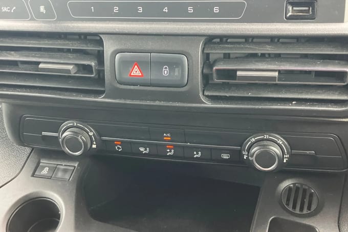 2020 Peugeot Rifter