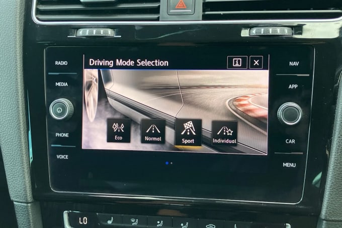 2017 Volkswagen Golf