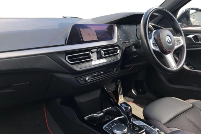 2021 BMW 1 Series