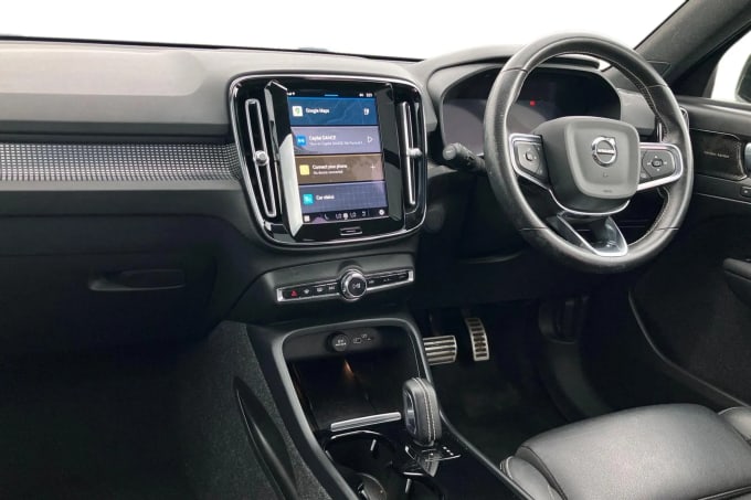 2021 Volvo Xc40