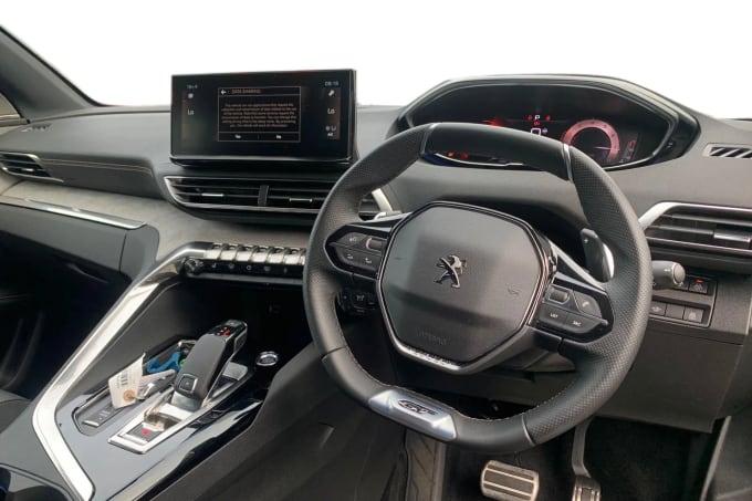 2021 Peugeot 5008