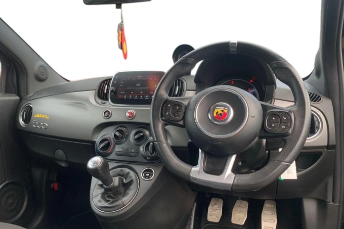 2020 Abarth 595