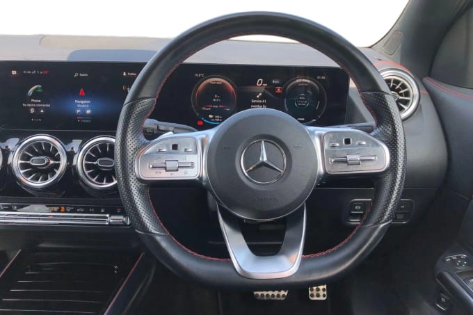 2022 Mercedes-benz Eqa