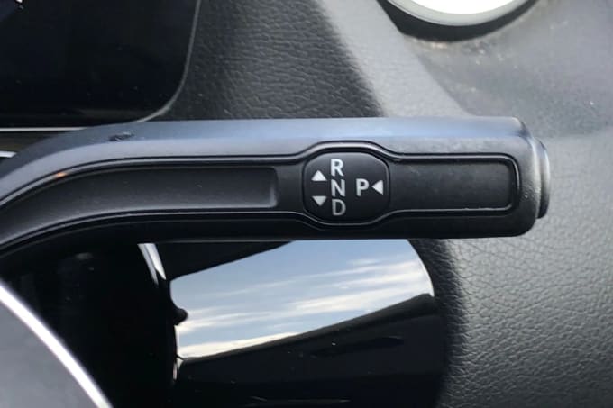 2022 Mercedes-benz Eqa