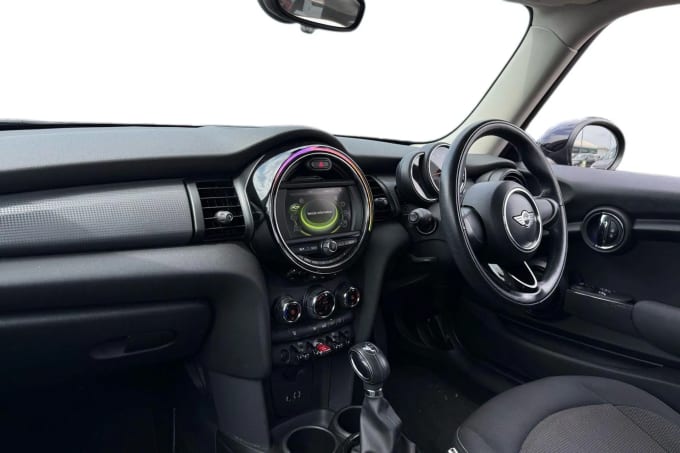 2016 Mini Hatch