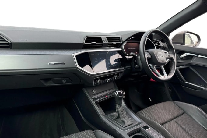 2021 Audi Q3