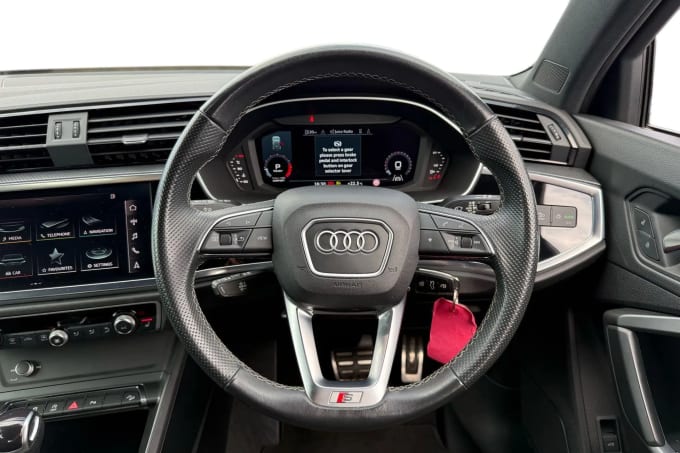 2021 Audi Q3