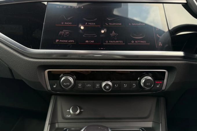 2021 Audi Q3