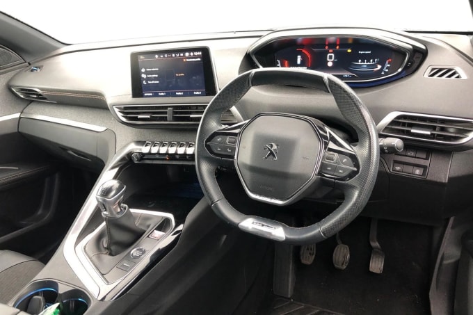 2020 Peugeot 5008