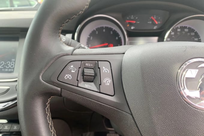 2019 Vauxhall Astra