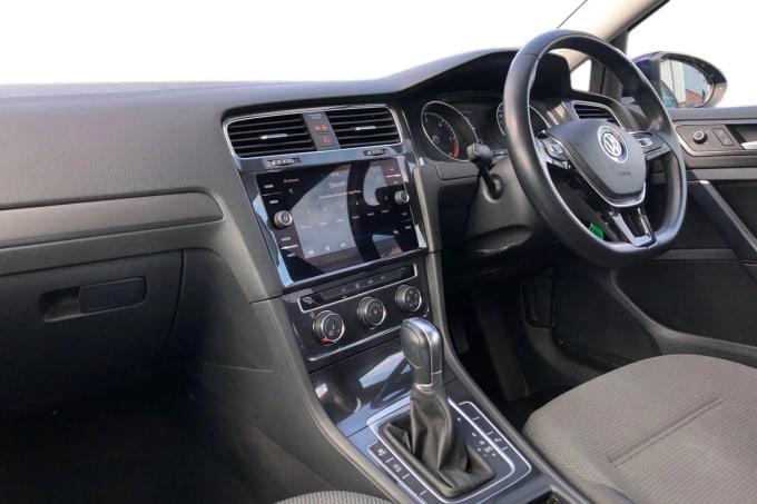 2019 Volkswagen Golf