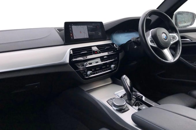 2020 BMW 5 Series